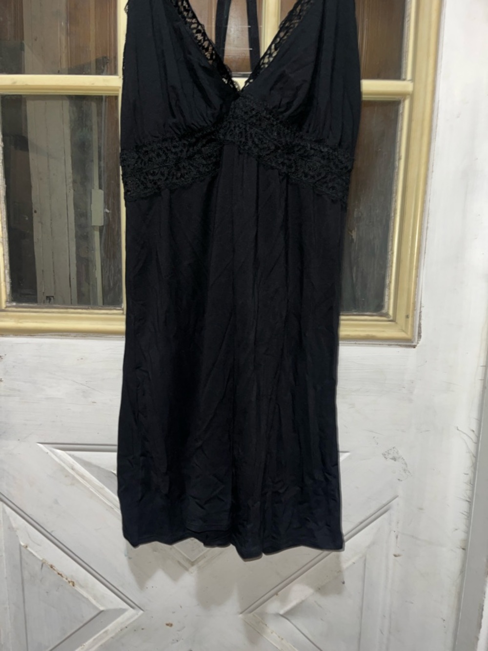 NWT Fox & Royal Black V-Neck Lace-Trim Women's nightgown